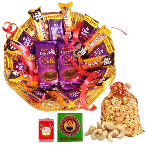Buy SurpriseForU Dairy Milk Chocolates With Gift Hamper With Beautiful  Basket | Chocolate Gift | Chocolate Basket Hamper | 893 Online at Best  Prices in India - JioMart.