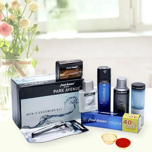 Buy/Send Sneh Peacock Rakhi N Park Avenue Essential Grooming Kit Online- FNP