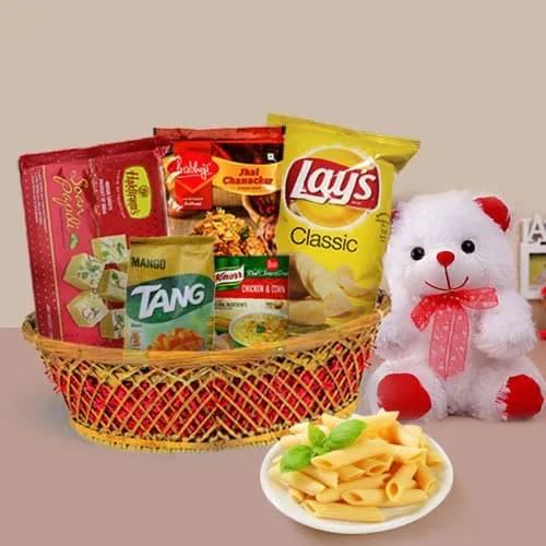 Himalaya Happy Baby Gift Pack at Rs 590/piece | Indore | ID: 2850301621562