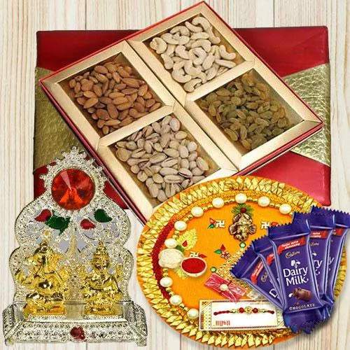 Amazon.com : Ghasitaram Gifts Diwali Gifts Diwali Sweet - Big Box of  Assorted Halwas : Everything Else